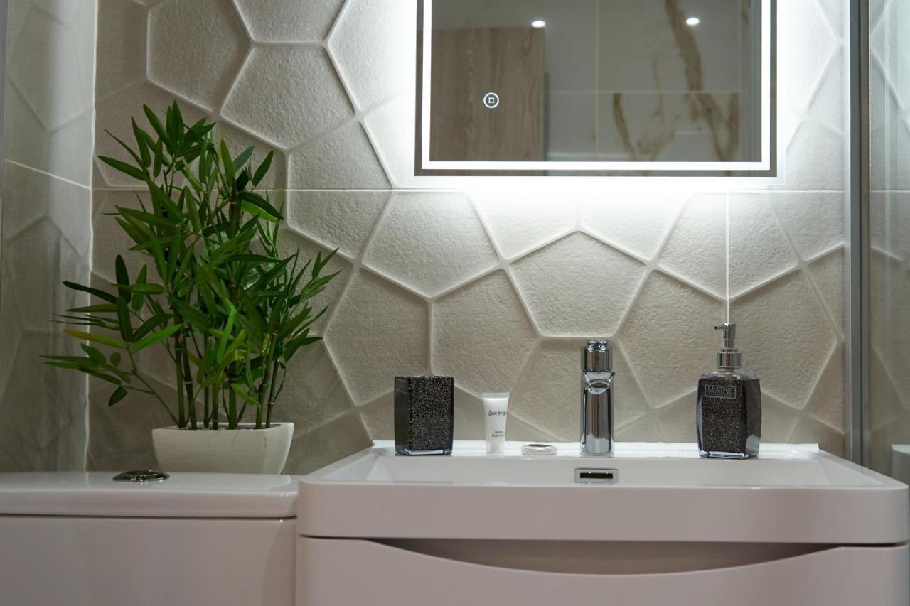 Luxury City Escape Apartments Лондон Екстериор снимка
