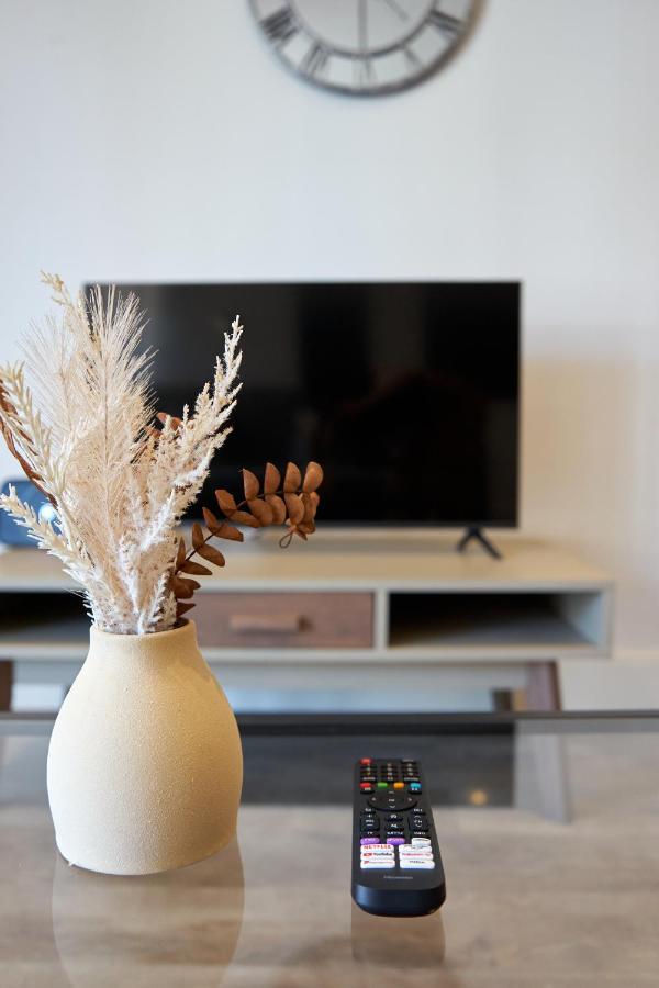 Luxury City Escape Apartments Лондон Екстериор снимка